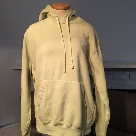 Nike sweater - Picture 2 of 6